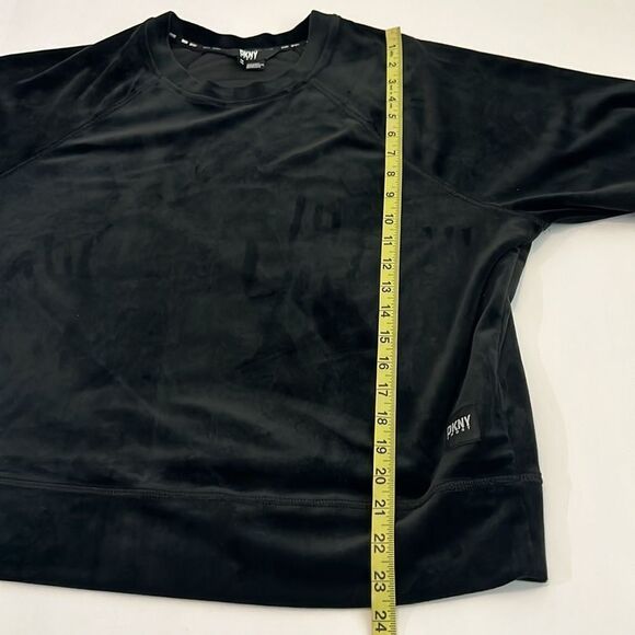 DKNY Sport Women’s Black Velour Raglan Sleeve Pullover Long Sleeve Size Medium - Picture 5 of 8